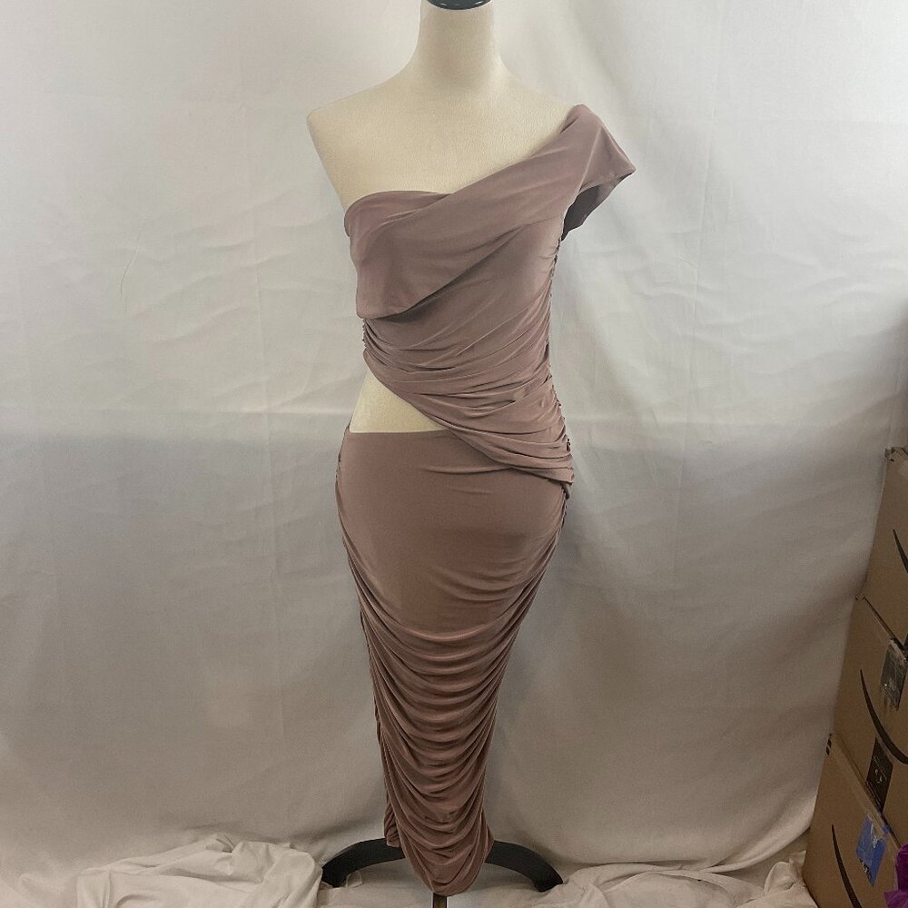 J Lux Label Ruched Dress M Taupe Off Shoulder Fitted New NWT